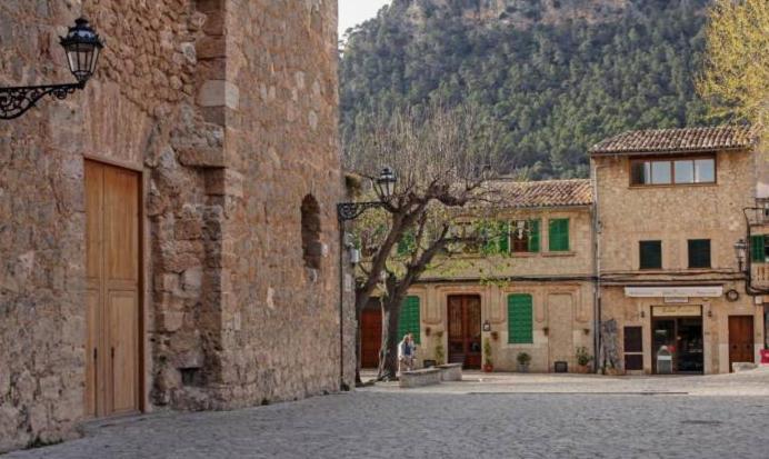Valldemosa Sleep & Hike Valldemossa  Εξωτερικό φωτογραφία